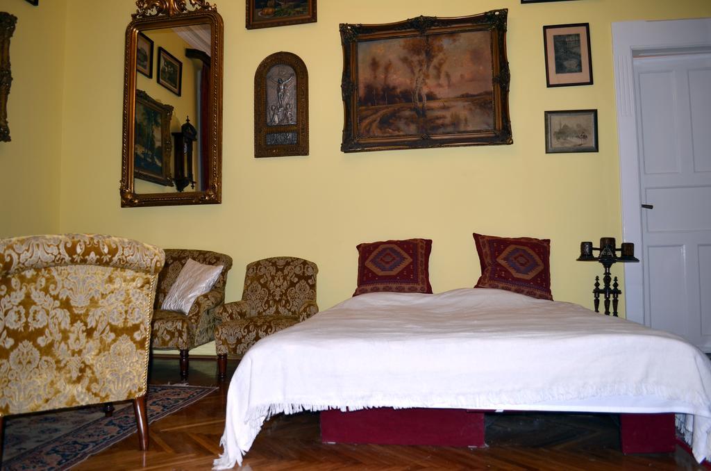 Central Avenue Apartments Budapest Rum bild
